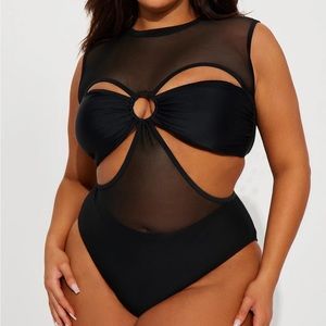 🖤 FN ‘Lyla Halter One Piece’ Swimsuit